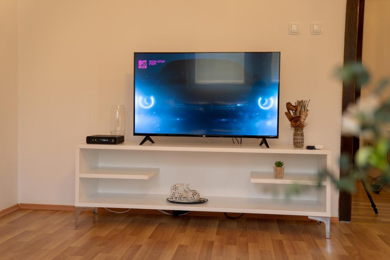 אוהריד Apartment Mia מראה חיצוני תמונה